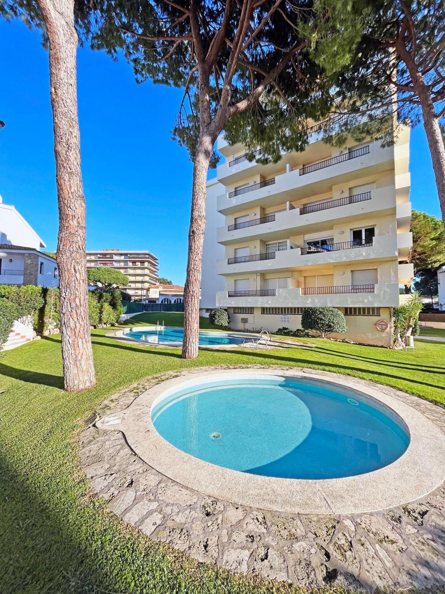 Apartamento En La Escala Con Piscina Y Parking L' Escala Eksteriør bilde