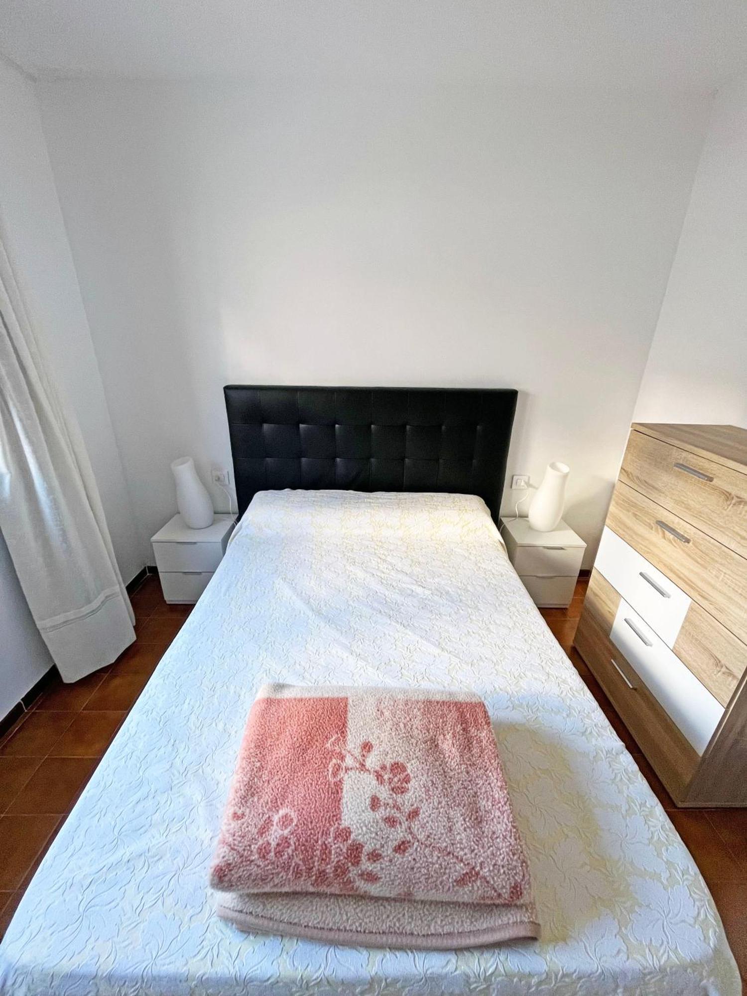Apartamento En La Escala Con Piscina Y Parking L' Escala Eksteriør bilde